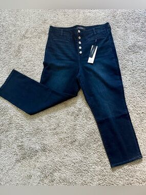 NWT Liverpool LA Kennedy High Rise Crop Straight Jeans Dark Wash (Size 14)
